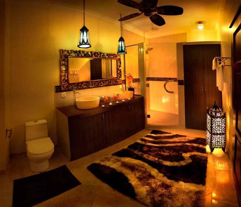 Tempat Senang Spa Resort & Restaurant Sekupang Kültér fotó