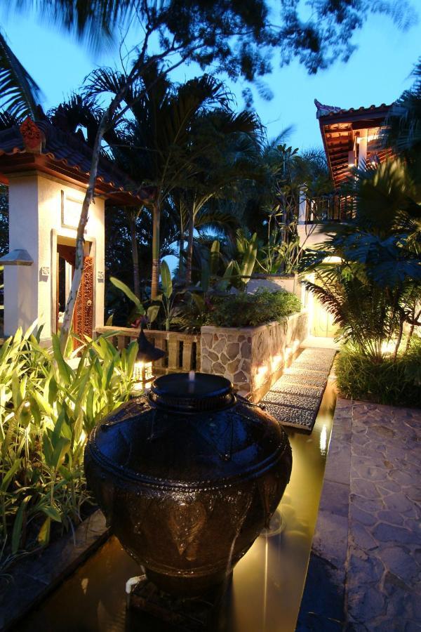 Tempat Senang Spa Resort & Restaurant Sekupang Kültér fotó